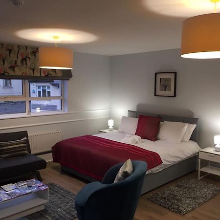 Hugh O'Neill Ambassador Suite Dungannon Buitenkant foto