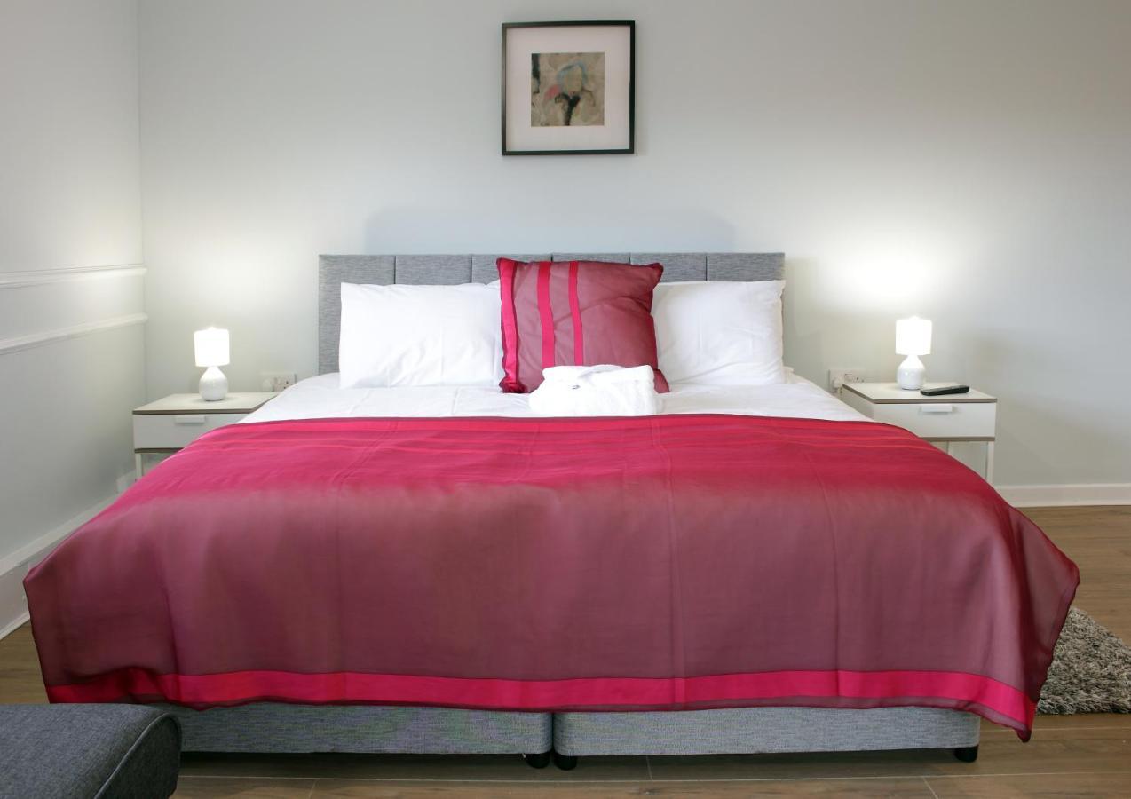 Hugh O'Neill Ambassador Suite Dungannon Buitenkant foto